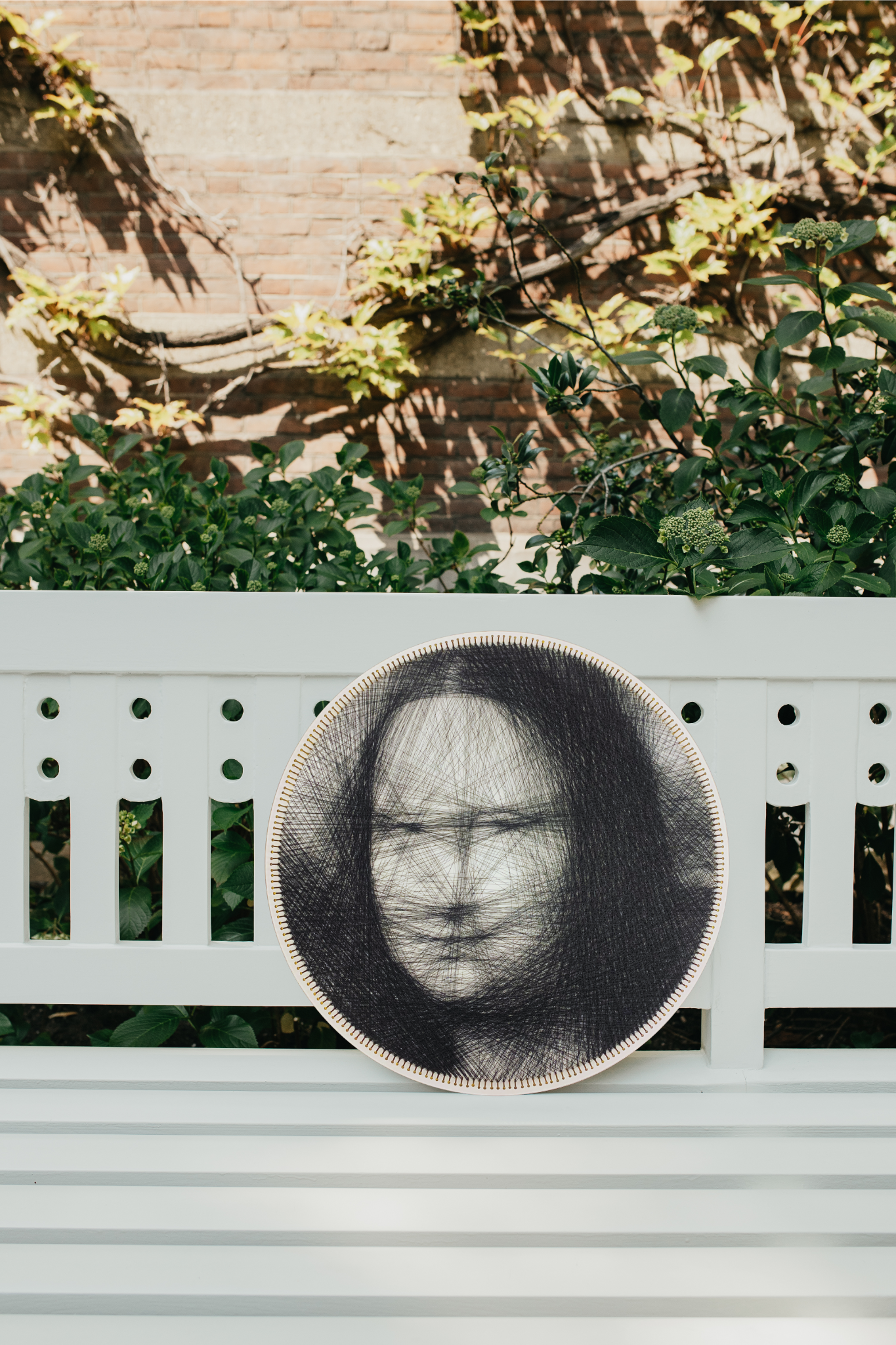 Mona Lisa String Art – Geometric Thread Portrait, Modern Wall Hanging